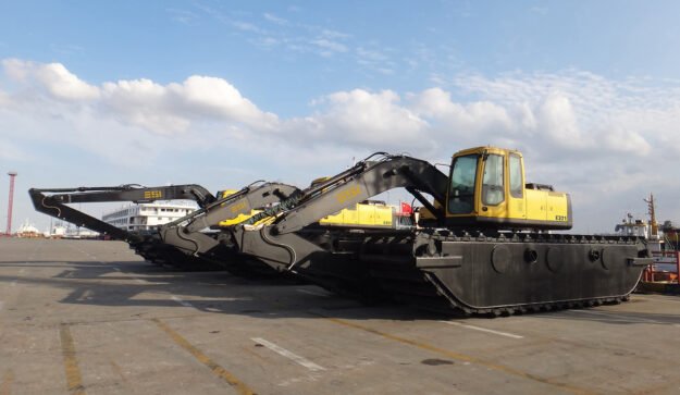 ESI amphibious excavator at sea port